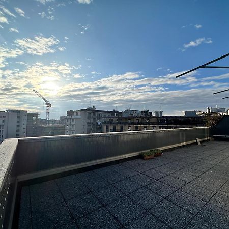Terrace, View And Relax Apartment Milan Exterior photo